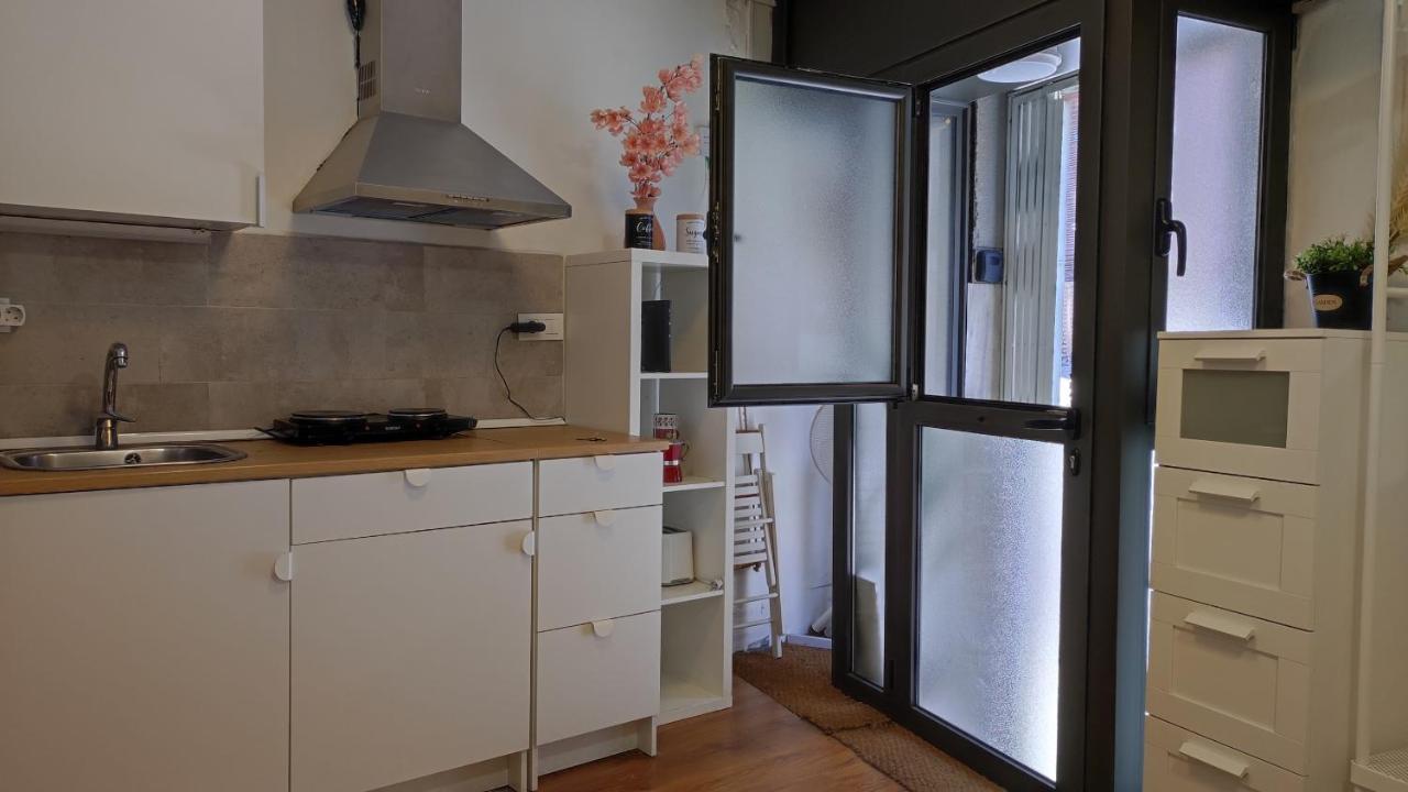 Estudio Barcelona Park Guell Apartment Bagian luar foto